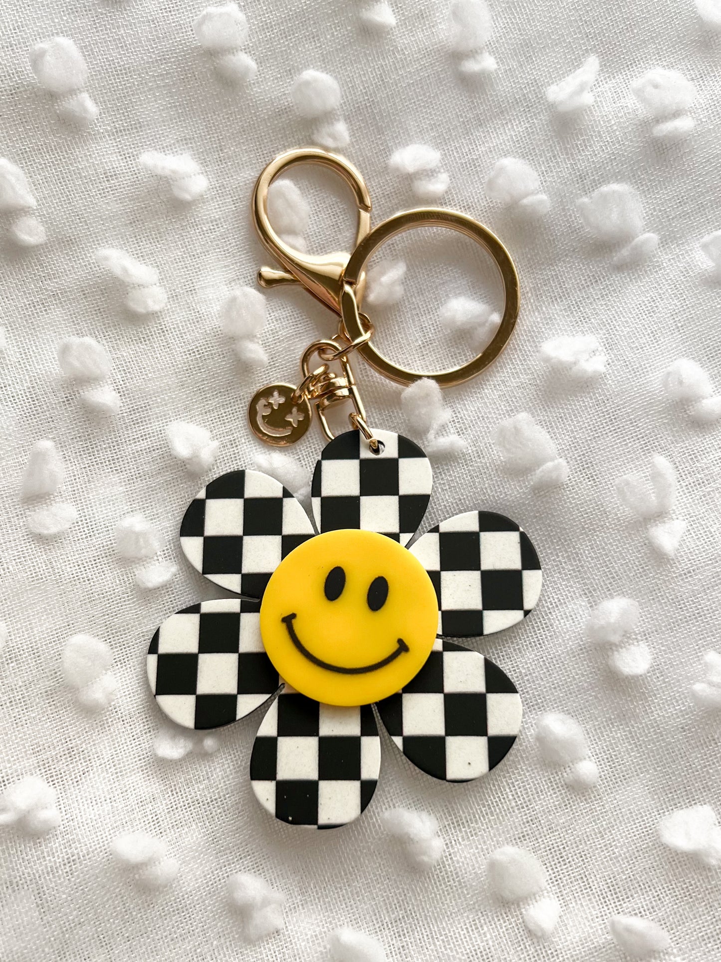 SMILEY KEYCHAIN