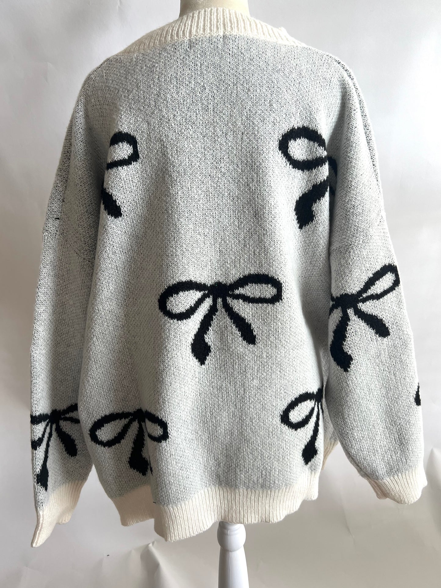 CLARA BOW SWEATER