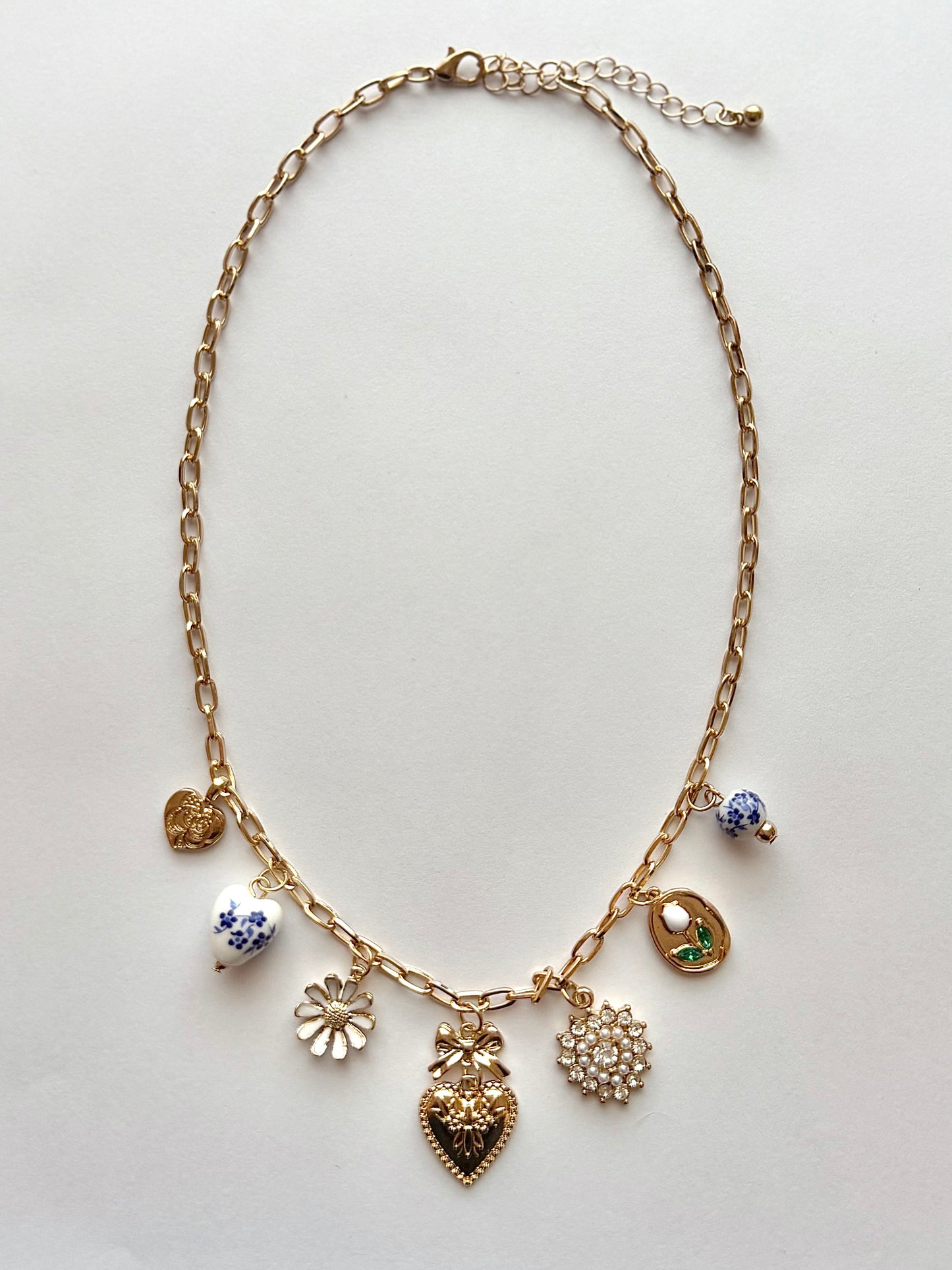 DARLING NECKLACE