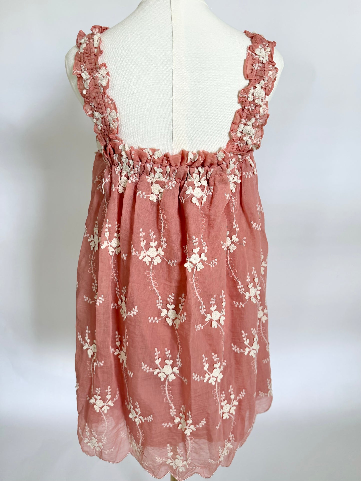 BLUSHING BOW DRESS