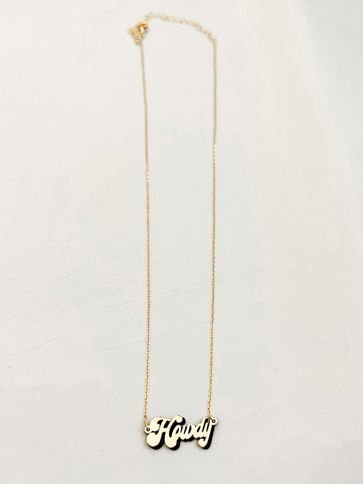 HOWDY NECKLACE