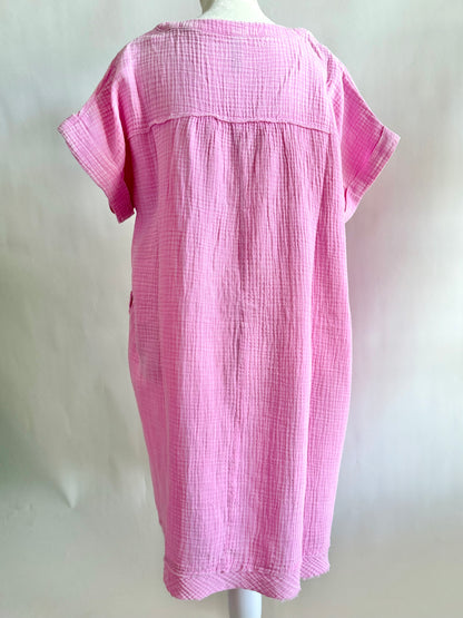 PEYTON DRESS (HOT PINK)