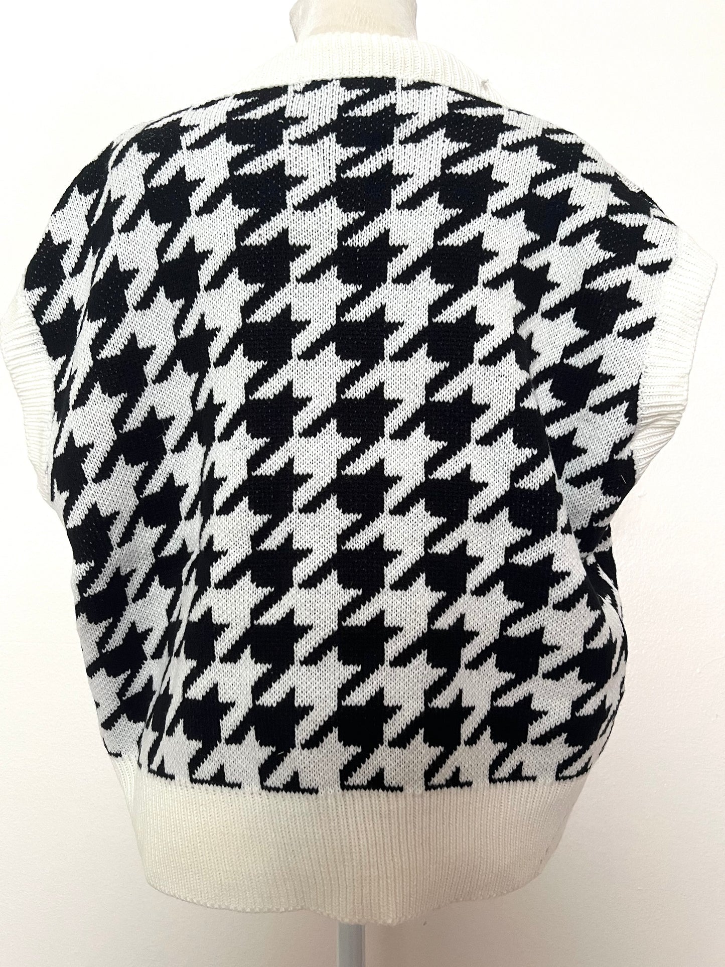 JONAS SWEATER TOP