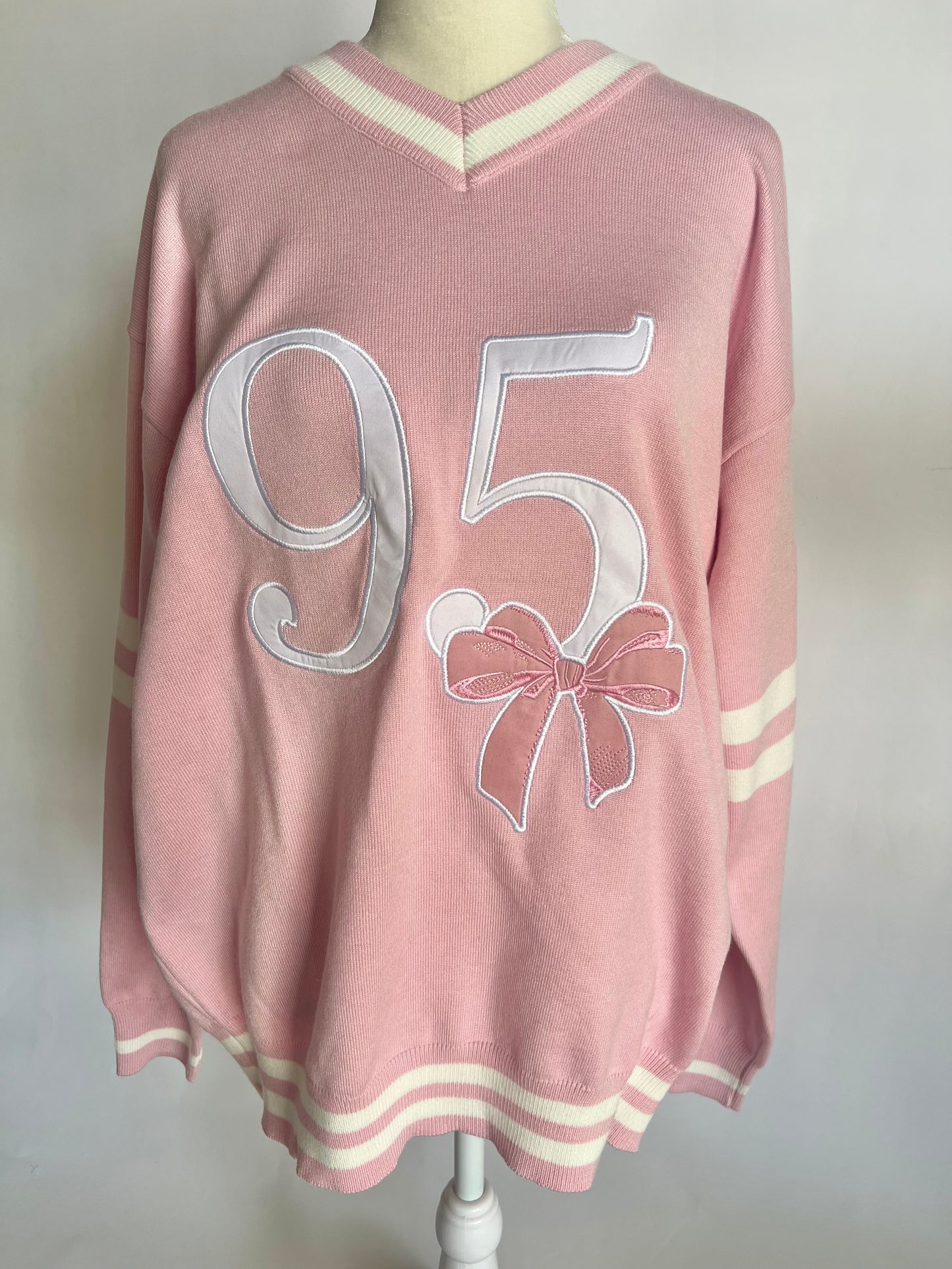 LOVER GIRL SWEATER