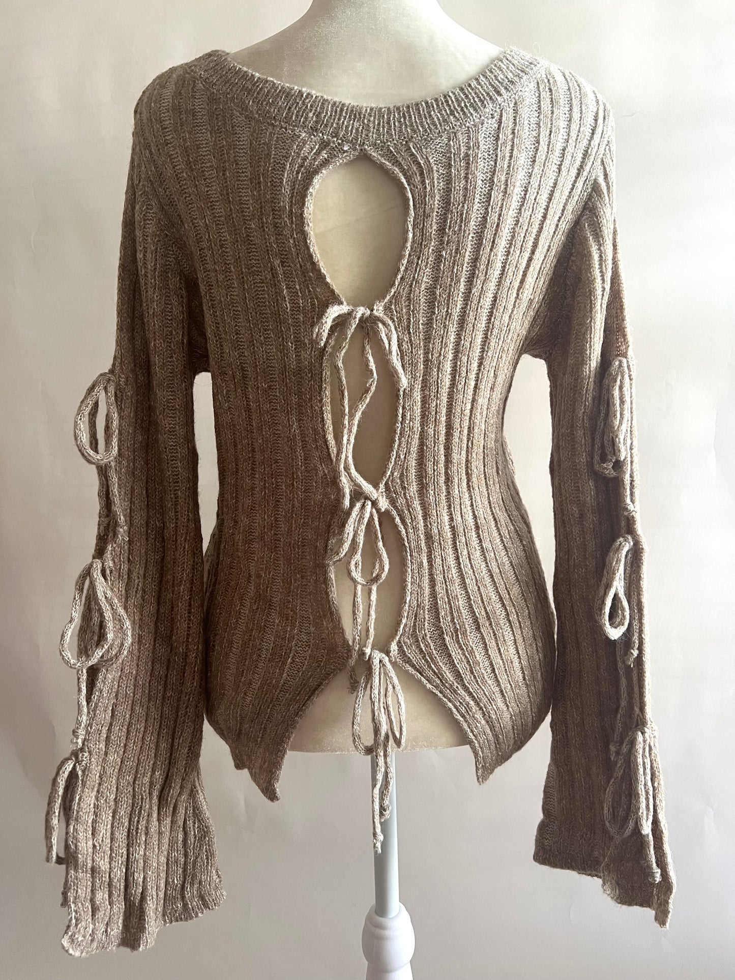 MOCHA SWEATER