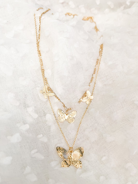 BUTTERFLY KISSES NECKLACE