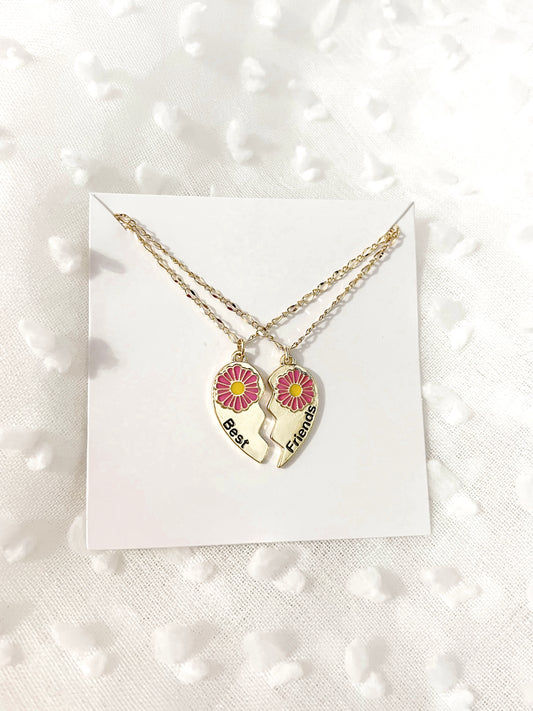 BEST FRIENDS NECKLACE PAIR